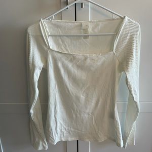 Basic long sleeve top